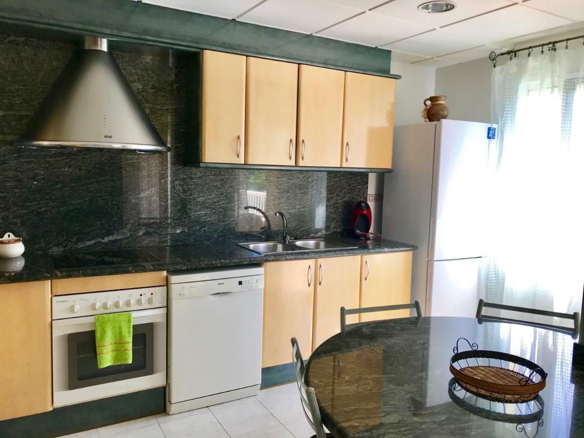 Apartamentos Montsia Mar Sant Carles De La Rapita Luaran gambar
